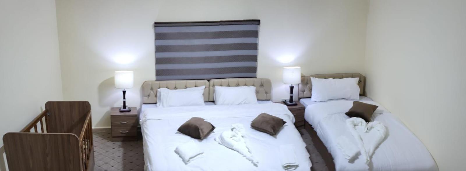 Petra Hills House Hostel Wadi Musa Buitenkant foto